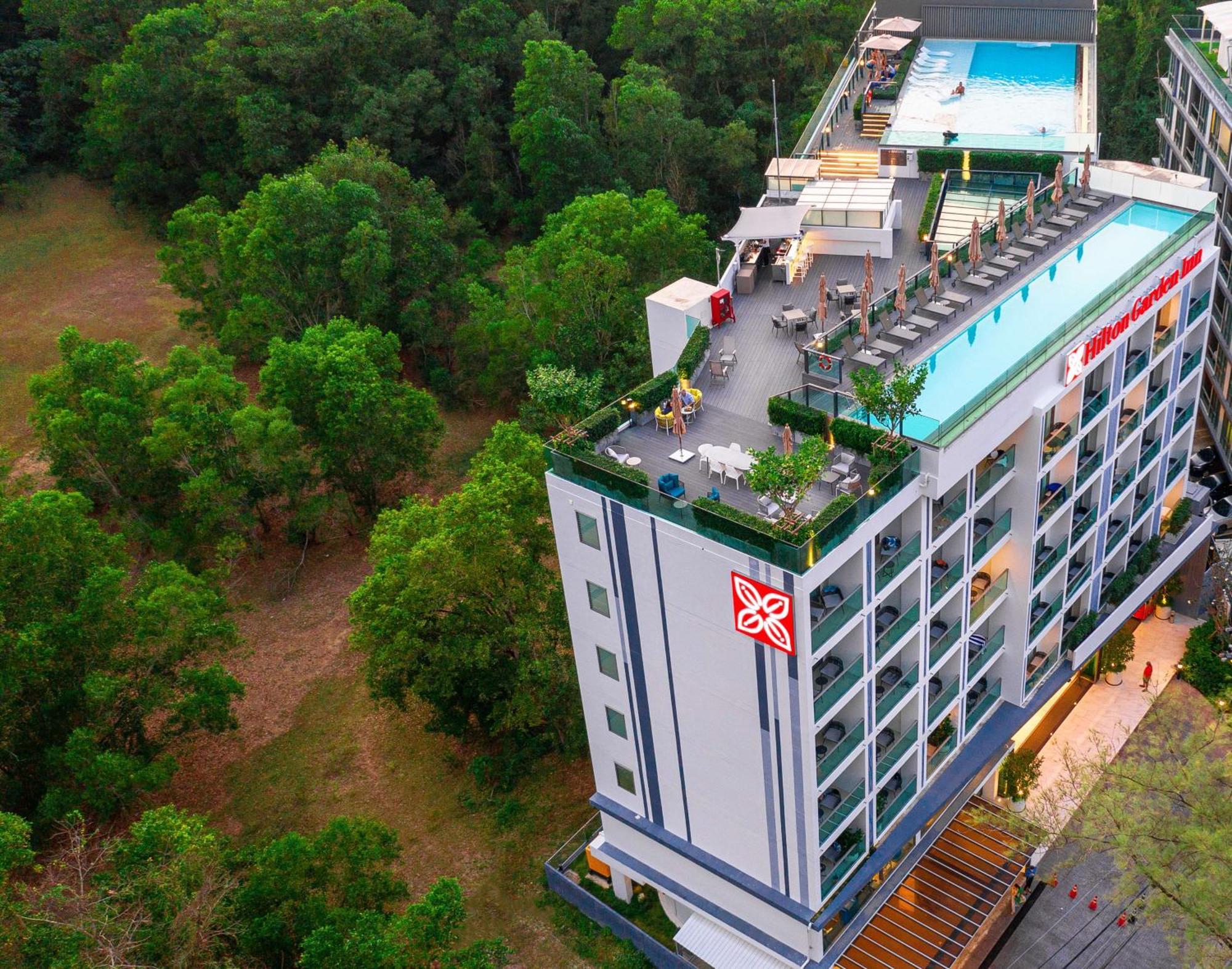 Hilton Garden Inn Phuket Bang Tao Exterior foto